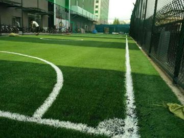 北京人造草足球場施工工程案例回龍觀足球培訓中心